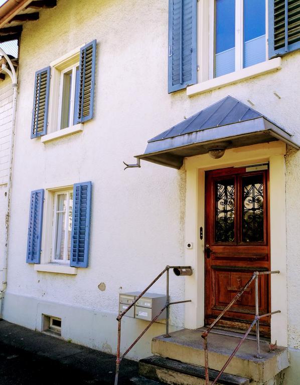 Rooms-Zimmer Neuhausen Am Rheinfall Exteriör bild