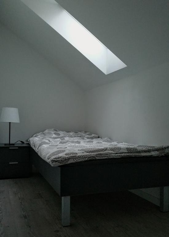 Rooms-Zimmer Neuhausen Am Rheinfall Exteriör bild