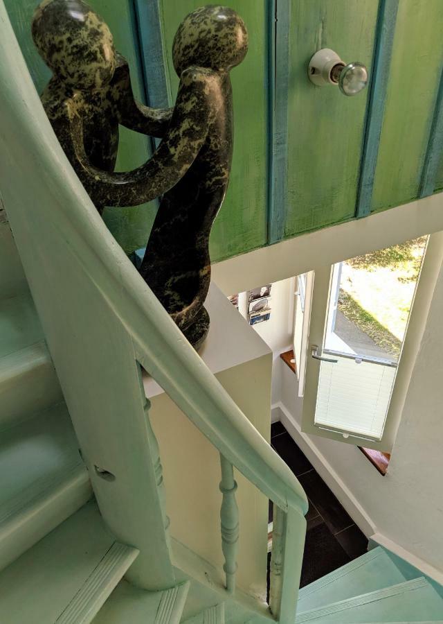 Rooms-Zimmer Neuhausen Am Rheinfall Exteriör bild