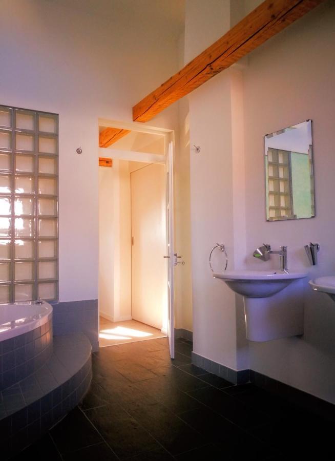 Rooms-Zimmer Neuhausen Am Rheinfall Exteriör bild